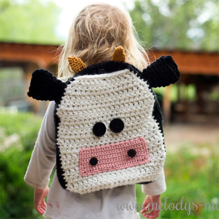 This adorable barnyard animal makes an appearance in this next free crochet backpack pattern. The entire pattern uses super bulky yarn, so the beauty of the stitches can be seen, and it works up fast too.