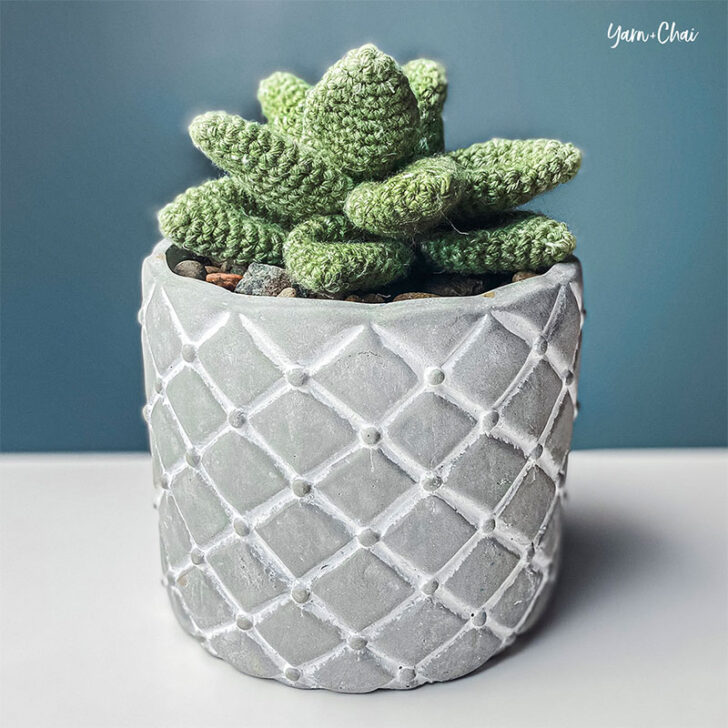 38 Free Patterns on Crochet Plants • Made From Yarn
