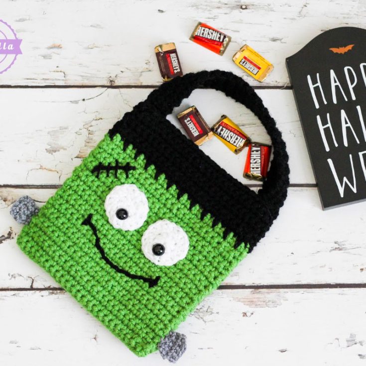 For an actual trick-o-treat bag, this Frankenstein monster is definitely an eye catcher. The sizing is modeled after the traditional jack-o-lantern bucket you can get from stores so this ensures your child doesn't get lesser candy than anyone else!