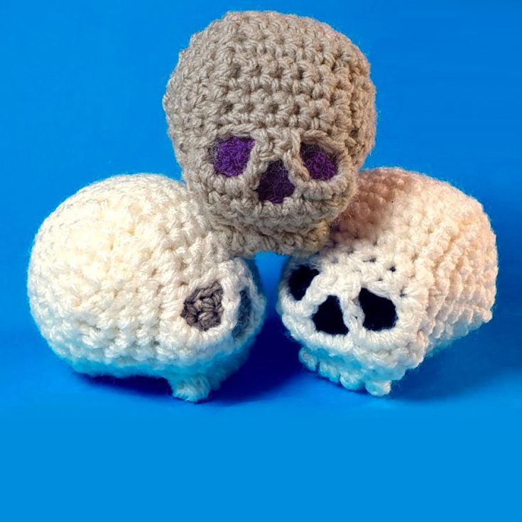 Need something to bring the Halloween spirit to your mantlepiece or table? This little skull takes less than an hour and would be great as a decoration or keychain.