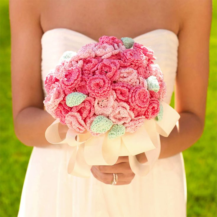 This beautiful rose flower bouquet is suitable for weddings or anything romantic really. It includes flower crochet patterns for roses and carnations, as well as crochet leaves.