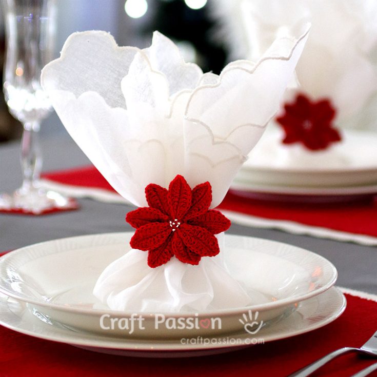 This poinsettia Christmas napkin ring pairs wonderfully with the snowflake coasters mentioned above. It is made with cotton lace thread for a delicate finish. active time:&nbsp;2 hours total time:&nbsp;2 hours difficulty:&nbsp;Avid Beginner/Intermediate