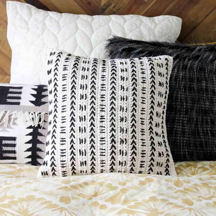 The inspiration for this crochet pillow came from the mud cloth design. Do you know what a mud cloth is? It's a Mali-made African fabric that has been dyed with mud to create a beautiful tribal graphic. You can complete this pillow cover as long as you know how to make single crochet stitches. difficulty: beginner