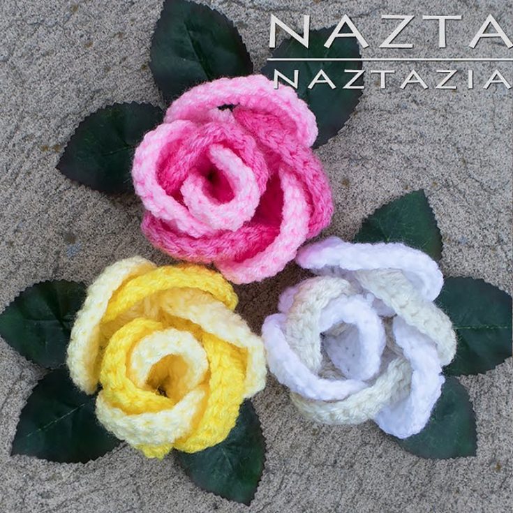 This ring of roses crochet pattern uses interlocked crochet rings. They are all then rolled into a beautiful rose!