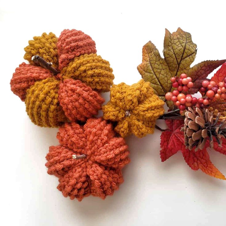 This is a beginner-level project to learn how to make a pumpkin using Tunisian crochet stitches and techniques. There are tutorials for both right and left-handed crocheters as well as a video.