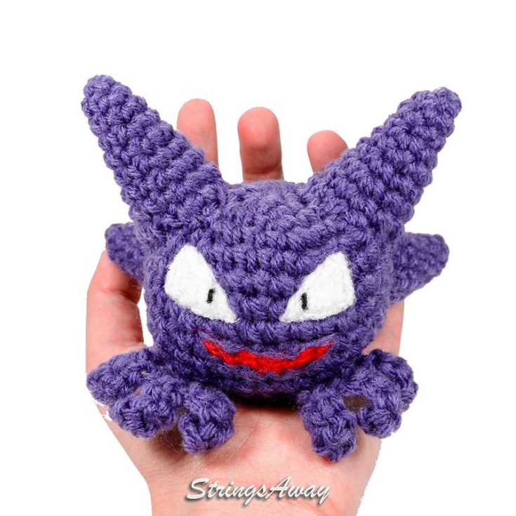This spooky ghost called Haunter sports a mischievous grin that you just can't help but adore. This pattern is available for free download online. What are you waiting for?