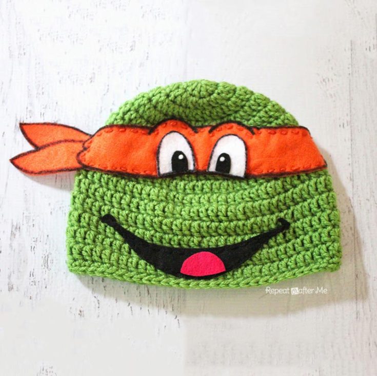 Let's have fun and crochet a TMNT Ninja Turtle hat for cosplay or Halloween. This beginner-friendly crochet turtle beanie hat pattern is available in seven different sizes. It is a simple crochet hat pattern with added felt features for the head and a mask.&nbsp;