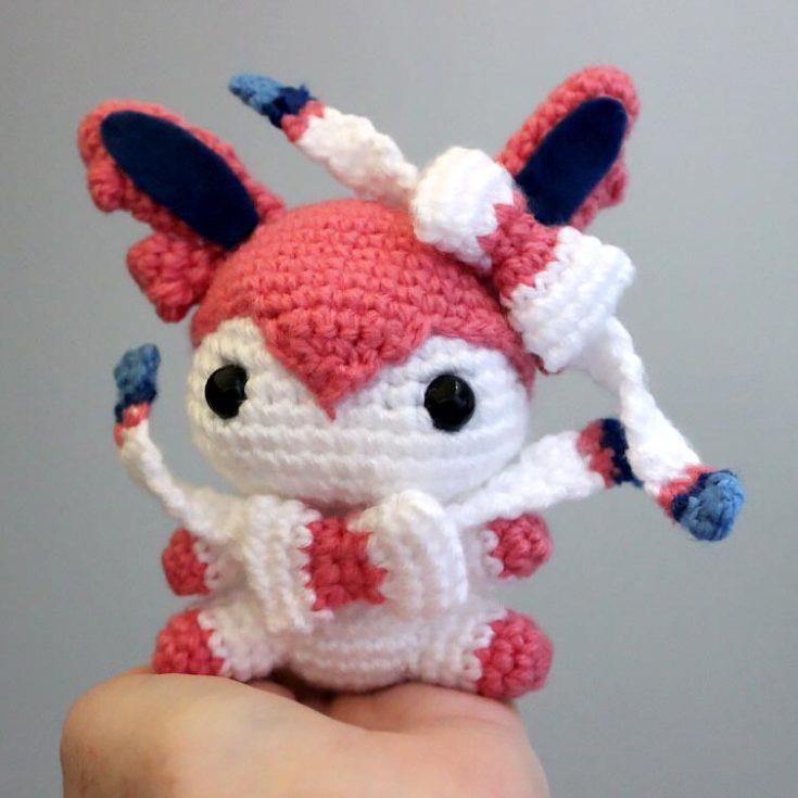 Sylveon has a fantastic color scheme, and those bows are just too adorable. Although this free Sylveon crochet pattern could be challenging for beginners, it is doable with many helpful guides available online.