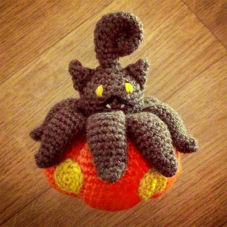 This pumpkin-looking Pokemon is actually Pumpkaboo. It doubles as a Halloween decoration too!