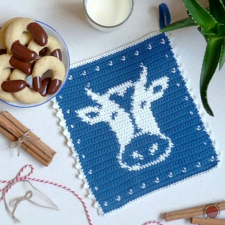 Give this tapestry crochet cow potholder a try for something a little more put-together and elevated! a wonderful addition that combines creativity and functionality for your kitchen and dining area.