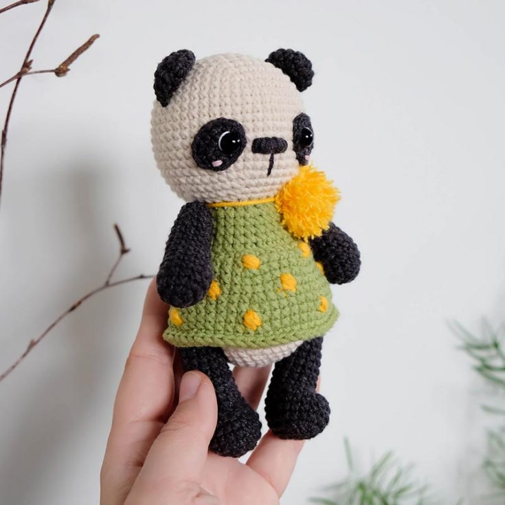 Pandas are unique gigantic bears found only in China but are sent as 'diplomats' all across the world. If you've ever seen a panda, you'll know all they like to do is lie around and sleep all day. This cute crochet bear pattern features a panda chilling with her cute little dress.