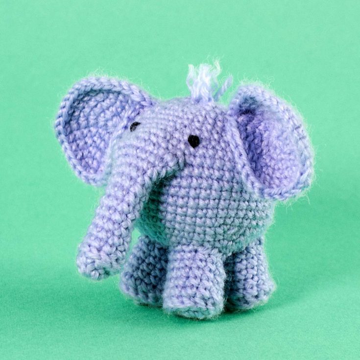 Here's another palm-sized little elephant that works quickly while being a wonderful stash buster. It's a beginner-friendly project as it comes in both a written pattern and a YouTube tutorial.
