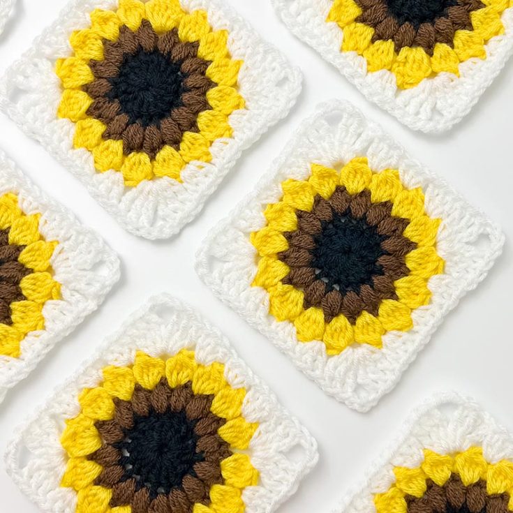 Besides simply sunflower crochet patterns, we also have this wonderful sunflower granny square crochet pattern! It can also be used as a coaster to place your refreshing drinks for the summer!