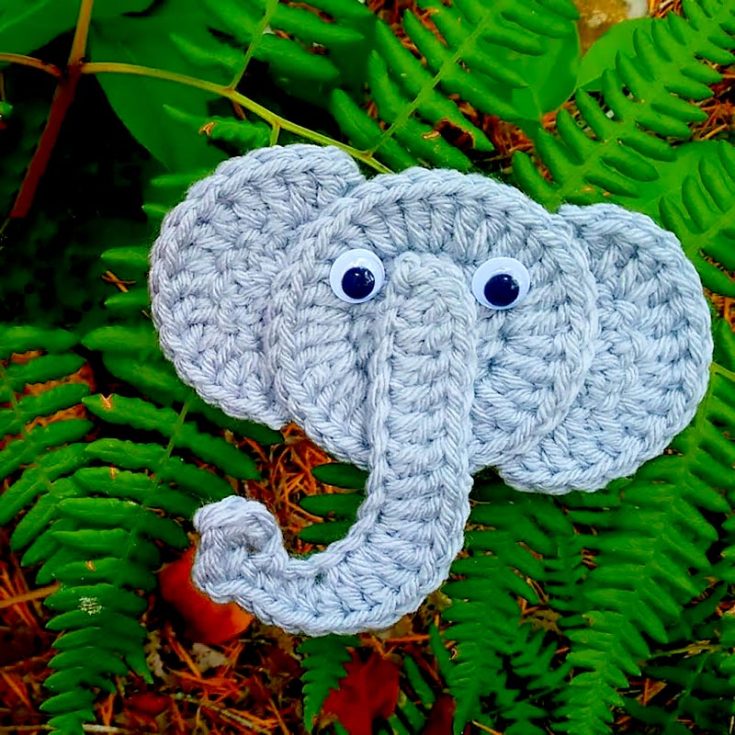 This easy and quick crochet elephant face applique project is great for beginners. It's a cute crochet applique for baby afghan, baby items, crochet baby dresses, bags, and any other crochet item you have!