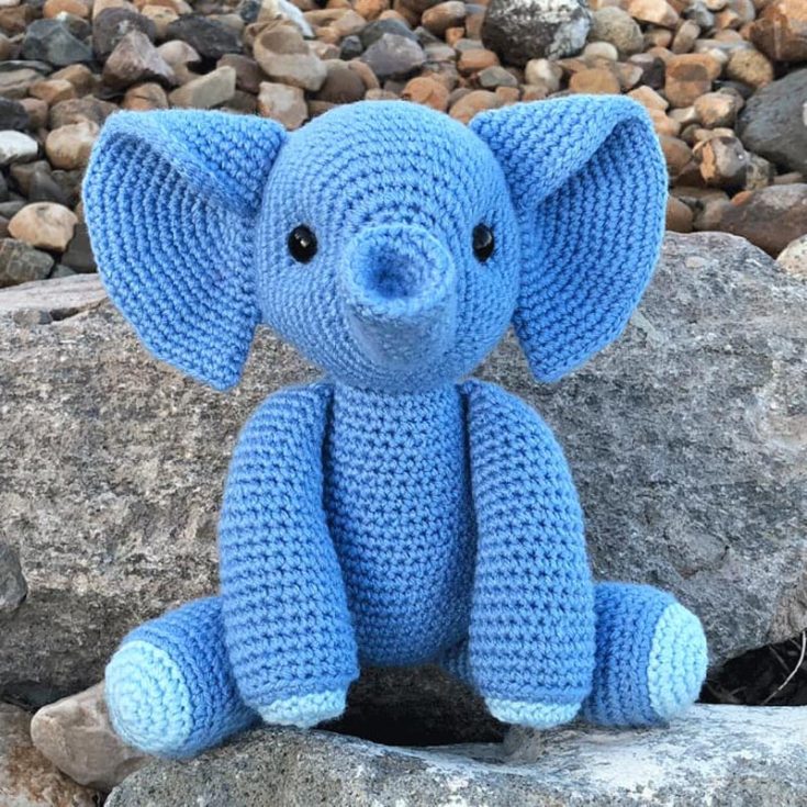 A 13.5" standing elephant might seem intimidating, but it's really not! This intermediate-level elephant crochet pattern comes with detailed instructions as to how this lovely pattern is made.