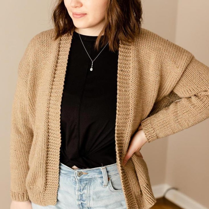 Looking to knit a simple and beginner-friendly cardigan design? Try out this free pattern with all the guides and instructions for you to follow. This cardigan design is very simple to make, and it is knitted in separate panels, which are then combined individually. Size: One Size Skill Level: Beginner