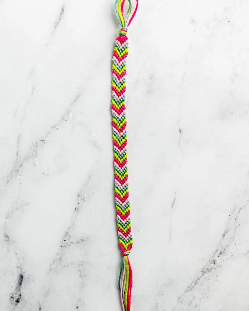 31 Friendship Bracelet Patterns For Besties Made From Yarn