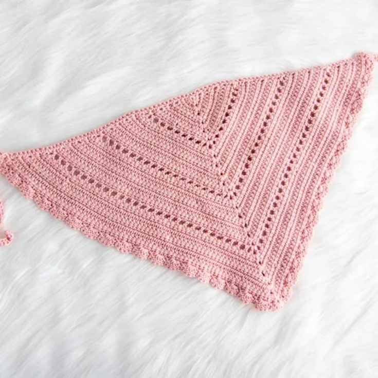 Gardening with your hair down can be quite a nuisance as the wind picks up often, and your hair gets into your face. Try making this crochet pattern to keep your hair in check, and it's very breathable too.