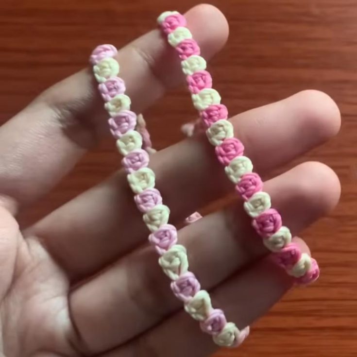 Similar to the flower daisy pattern, all you need to learn from this design is how to make roses. It is the cutest gift your friends could receive to show them just how much you love them. In fact, you can also make a matching pair for your sister or your mom. After all, they will always be your number one best friend.