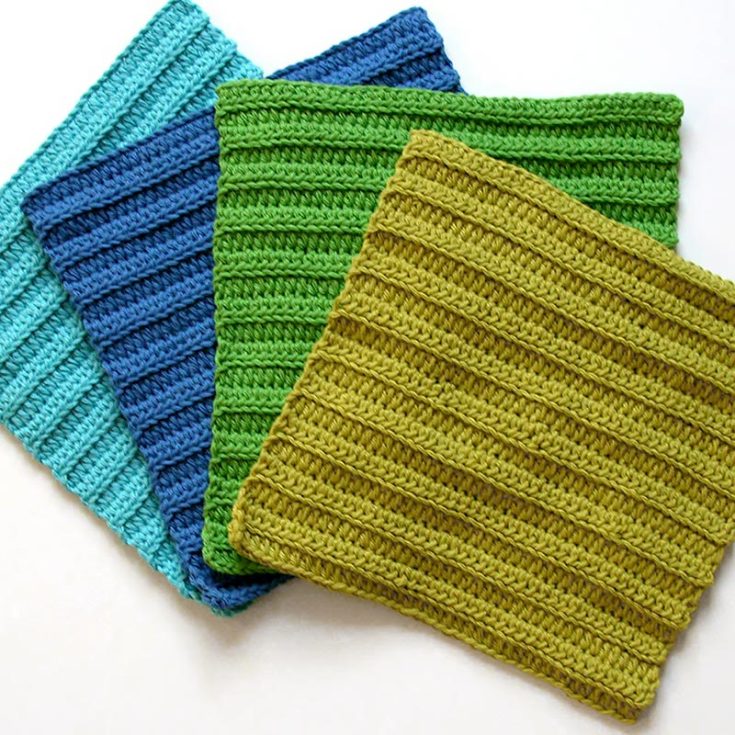 This is a relatively simple crochet pattern that even beginners can complete. All you need to know is how to crochet chain stitches and half-double crochet stitches. It will be one of the best projects for practicing your stitches and tension.