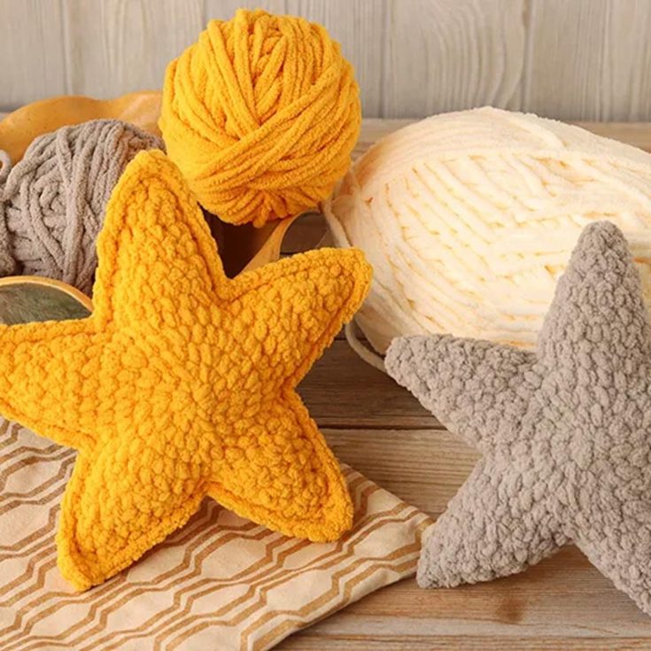 This beginner-friendly star uses cozy, soft blanket yarn to create a crochet star to hug you to sleep. The cushion pattern is approximately 10 inches from the top tip of the star to the bottom tip.