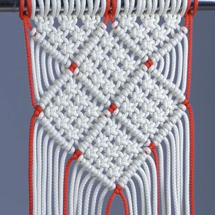 This macrame wall hanging pattern is called the Diamond Mesh design. It&rsquo;s pretty simple to make by just following the video tutorial, and you can make a matching one for your friends and loved ones. Spruce up your living space with this fantastic decor!