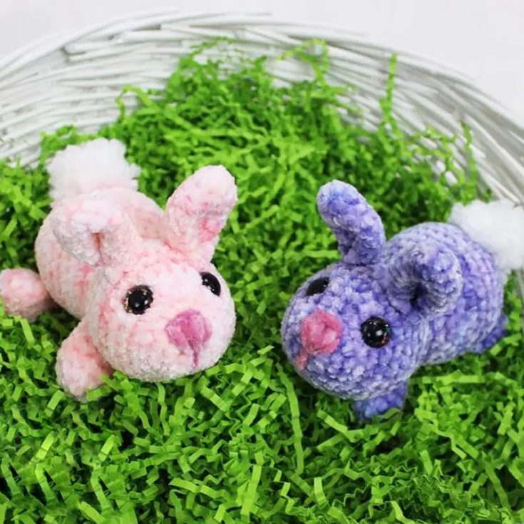 There are not many horizontal amigurumi crochet rabbit patterns out there. This pocket pal bunny is one of the rare ones, and it has a fluffy ball as a tail, too. Make them in different colors and place them into a basket like Easter eggs. The finished size is 5" long.