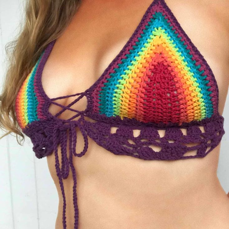 This dazzling rainbow bonanza is a&nbsp;free crochet bikini top pattern tutorial for beginners. It uses 8-9 colors and comes in two versions for S-XL sizes.