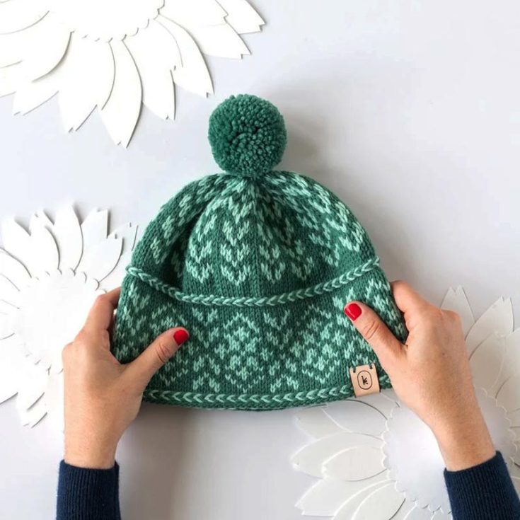 Inspired by the Latvian colorwork, this design is super easy to make, and all you need to do now is to download the PDF for the step-by-step instructions to knit this lovely design. It also uses the knit and purl method, and the completed size is 21.25&rdquo; x 8.5&rdquo;.&nbsp;