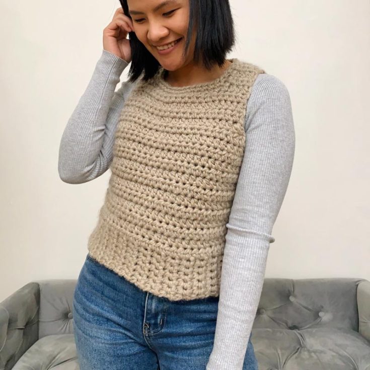 This simple vest is so easy to make. Only two panels are required; the stitches used are only single crochet, half double crochet, and a little bit of decreasing. The instructions offer sizes S-2XL.