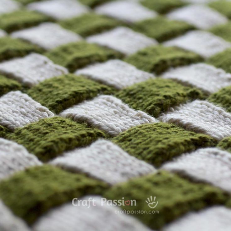 This incredible knitting technique creates gorgeous interwoven squares that resemble a basket weave. It&rsquo;s designed by making interlocking rectangles, one after another, and it&rsquo;s a relatively easy pattern.&nbsp;