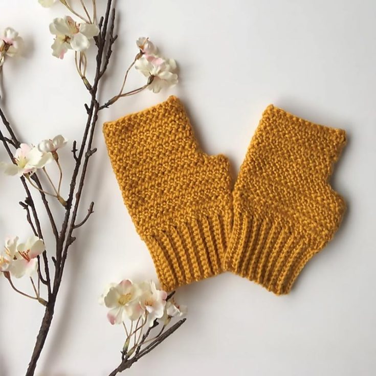 The herringbone stitch featured in this pattern creates a thick, warm fabric that's perfect for keeping your hands and wrists cozy. It may look complex, but it's a very beginner-friendly pattern!