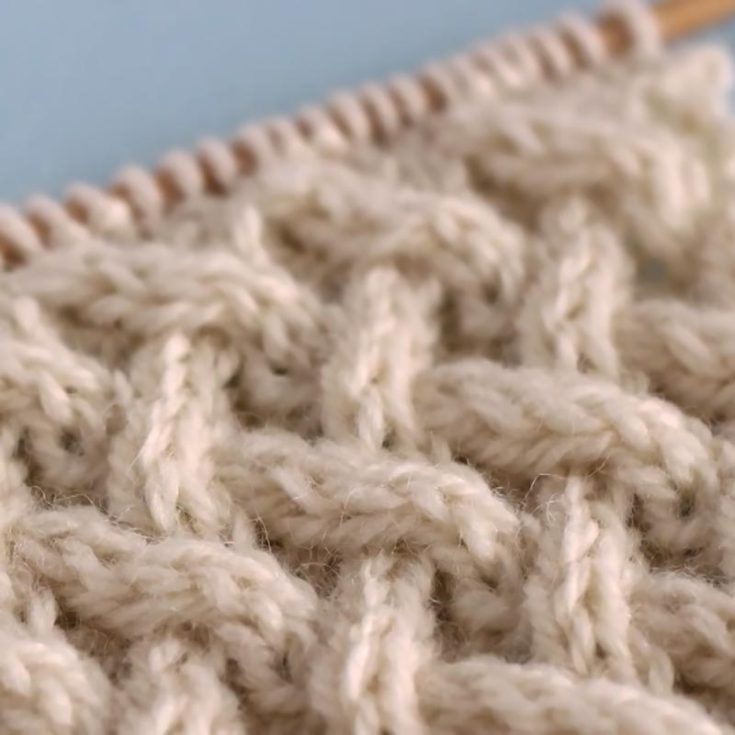 Here are the 6-10 row repeat knitting stitches. Starting off with the Lattice Cable Stitch. This is an 8-row repeat pattern, lays flat, and is not reversible. It&rsquo;s a beautiful woven design with a diagonal interlocked pattern.