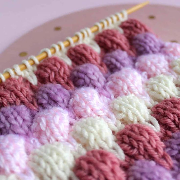Isn&rsquo;t this stitch adorable? The Bubble Stitch, also known as Bubble Wrap, Air Bobble, 3D Bubbles, Dimple, and Chickadee Bubble stitch, is a 12-row repeat pattern that is not reversible. It&rsquo;s similar to the bobble stitch, just made looser, and the design is three-dimensional.