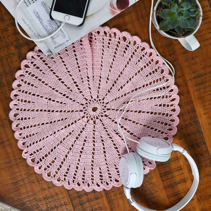 Have fun making this lovely flower-like doily that is great for avid beginners! This trendy boho design will make a wonderful accent to your home.