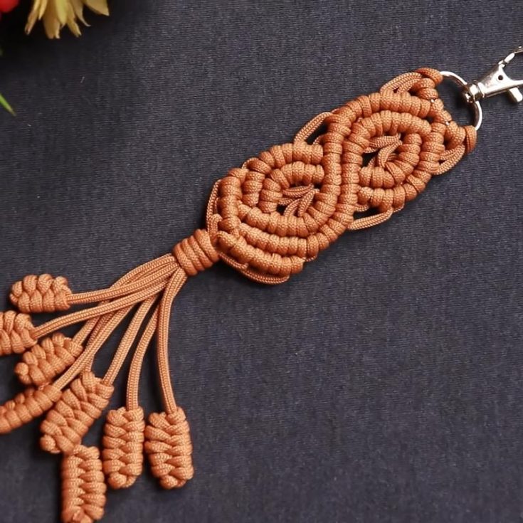 Last but not least is this fantastic Paracord Lanyard Keychain design! Like the pattern before, it&rsquo;s a project fit for confident beginners and intermediate crafters looking for a bit of a challenge to your next project. Learn to make it by clicking the link below!