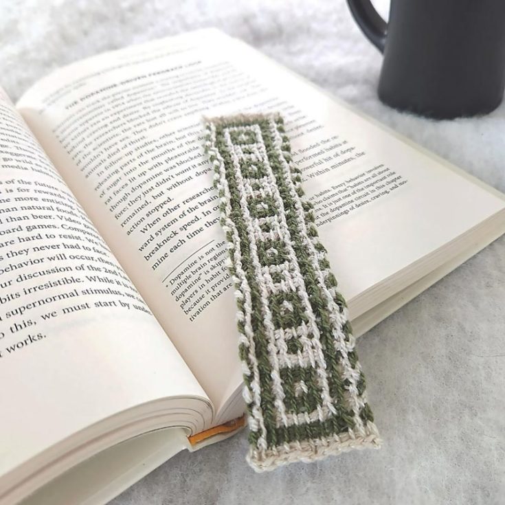 Have a look at this beautiful and intricate pattern called the Tunisian Mosaic Bookmark! It's a lovely textured and patterned design, and it's the perfect beginner's project to hop on.