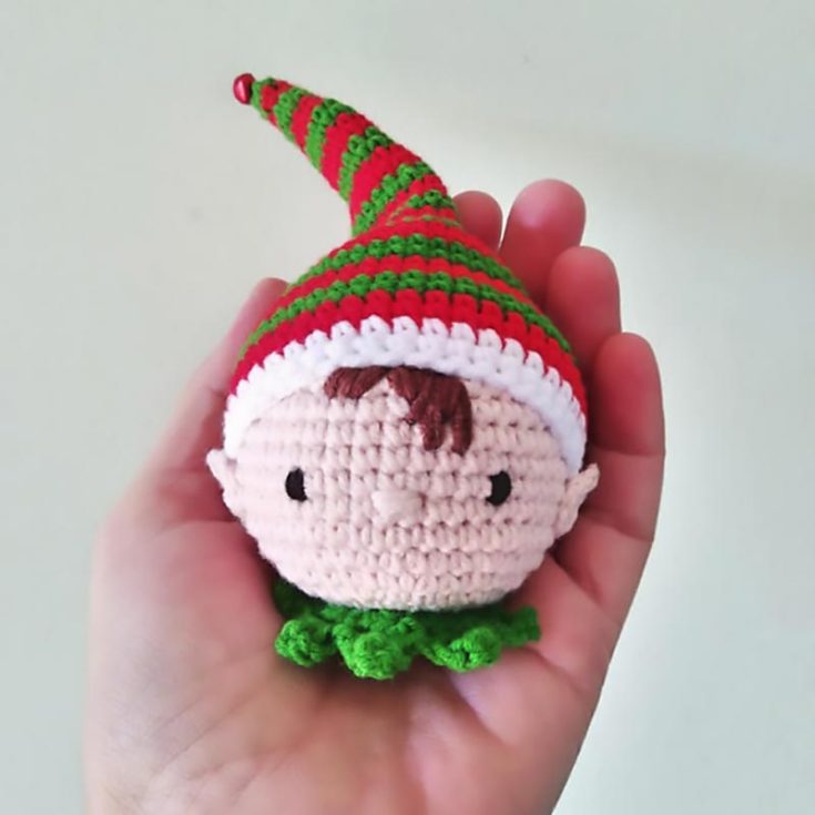 Isn&rsquo;t this little elf adorable? As some embroidery is required for his mouth, nose, and hair, this pattern is more suitable for advanced beginners!