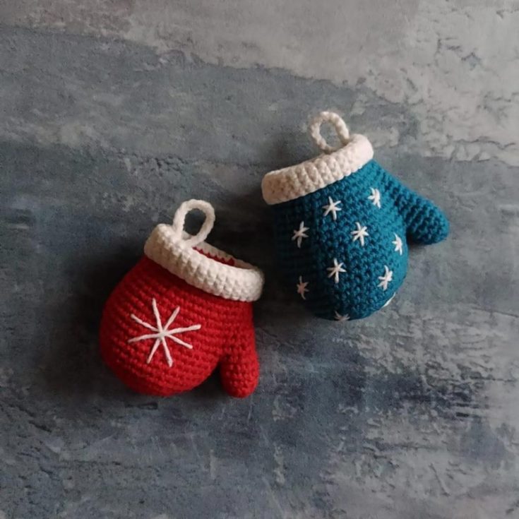 Now, let&rsquo;s get on a few paid Christmas crochet patterns that are to die for! Check out these adorable ornament gloves that are inexpensive and easy to make. It&rsquo;s catered to intermediate crocheters, so give it a try.