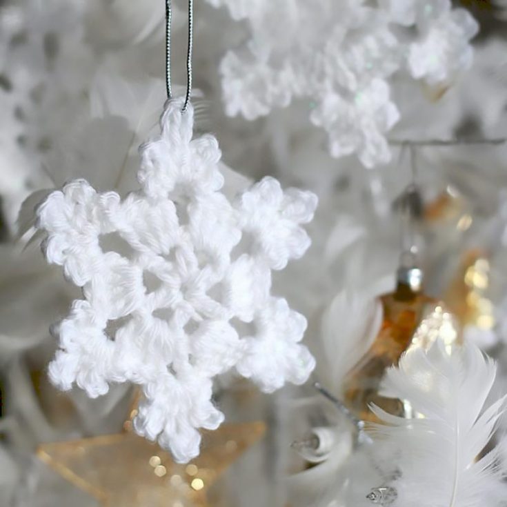 Snowflakes are delicate and dainty ways to add a magical, ethereal charm to your Christmas trees. Make them in many shapes and sizes, and enjoy a white Christmas in the comfort of your home.