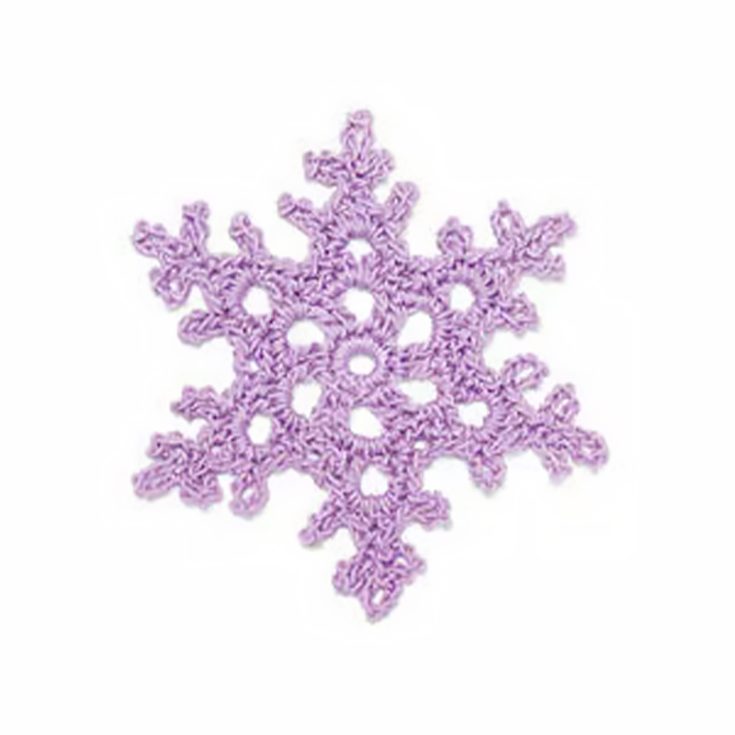 You&rsquo;ll enjoy making this easy, beginner-friendly snowflake that uses basic crochet stitches. This pattern features a snowflake with a six point design and pretty lacy detail.