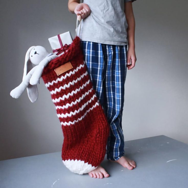 Have you seen a jumbo-sized stocking for home decor? Learn to make one just like this by purchasing it on Etsy! We&rsquo;re positive that your little ones would absolutely adore it.&nbsp;