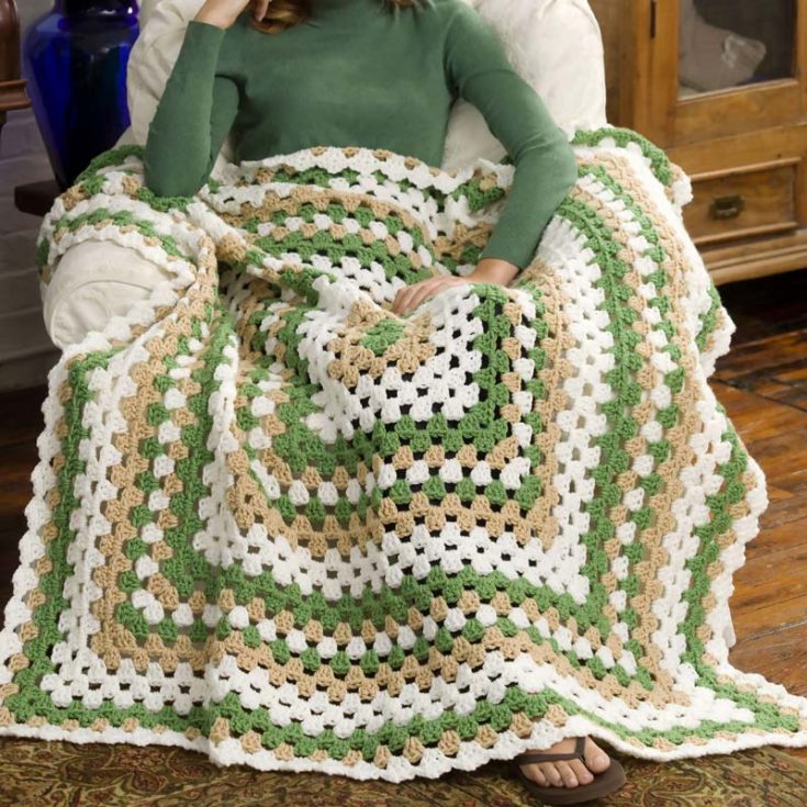 Create a timeless classic with this beginner-friendly granny throw! Made from bulky yarn measuring 48" to 55", it&rsquo;s a quick project, perfect for instant cozy vibes.